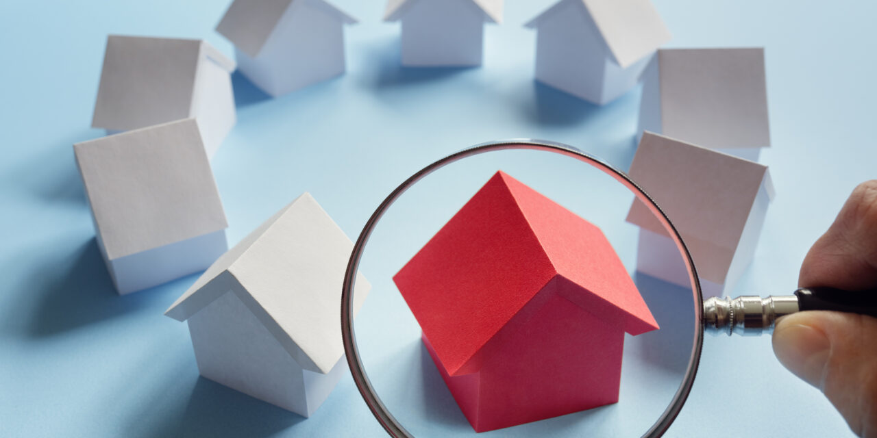 How to Handle Multiple Offers: Choosing the Right Buyer